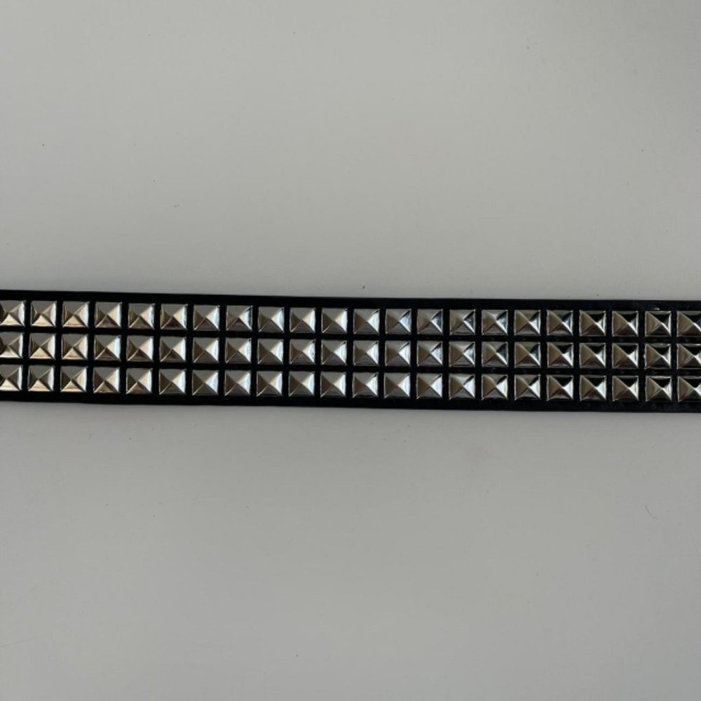 Y2K 2000s classic diamond-studded black and silver goth emo belt - Picture 4 of 7